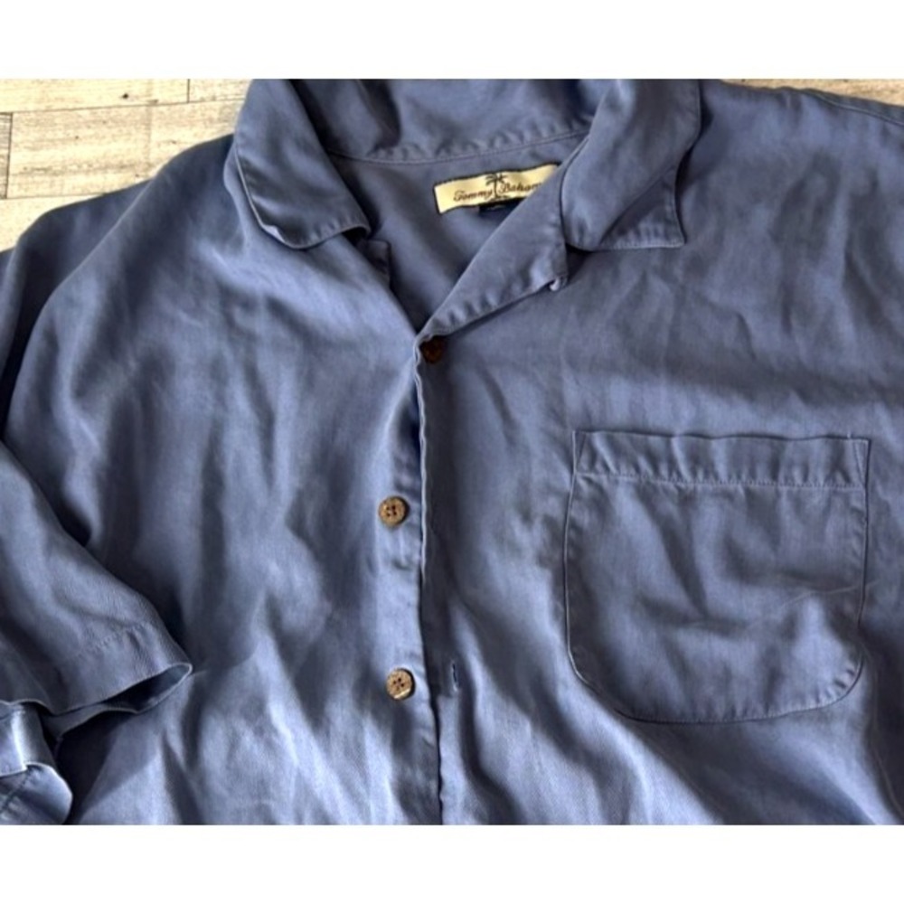 Tommy Bahama Shirt Mens XLarge XL Blue 100% Silk Short Sleeve Button Front Camp